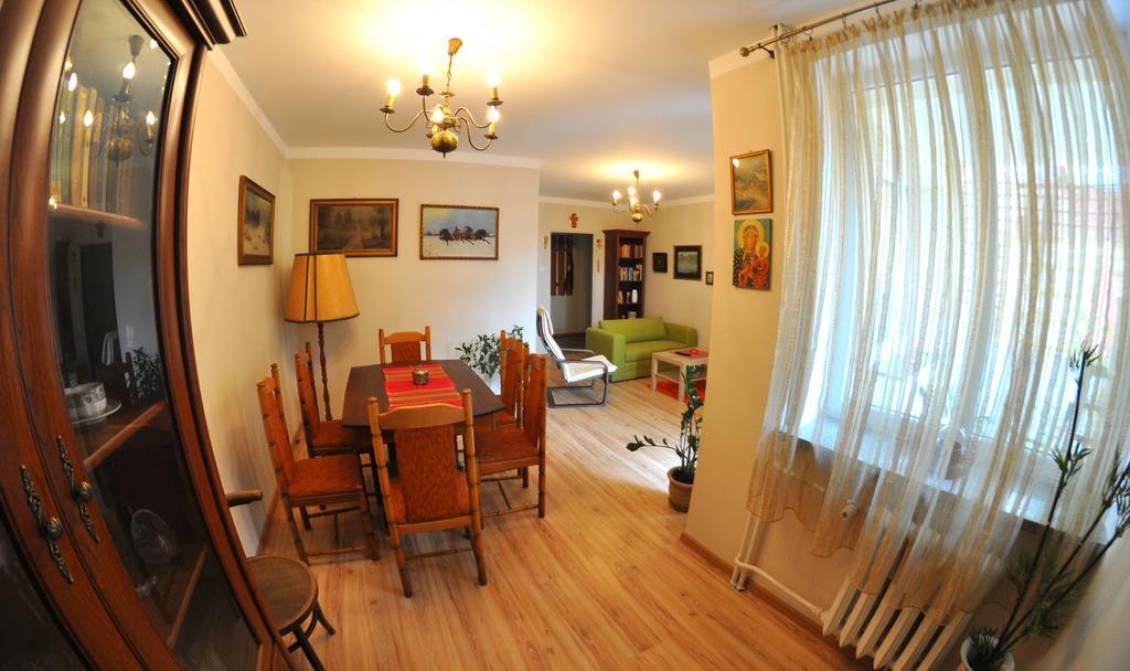 Cozy Apartment In Tarnau Exterior foto