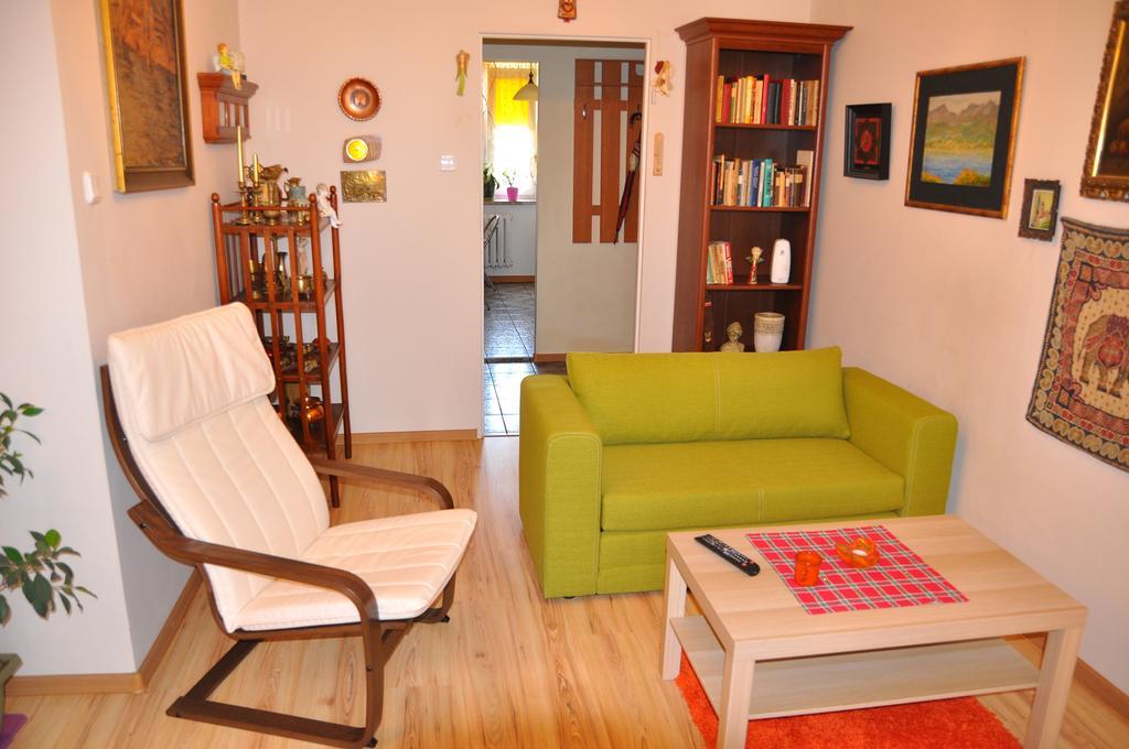 Cozy Apartment In Tarnau Exterior foto